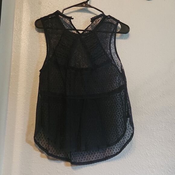 Abercrombie and Fitch Tank Top - Picture 2 of 3